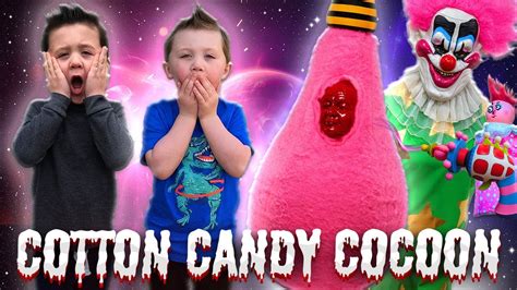 Killer Klowns from Outer Space Cotton Candy Cocoon Spirit Halloween 2023 | Unbox Setup Halloween ...