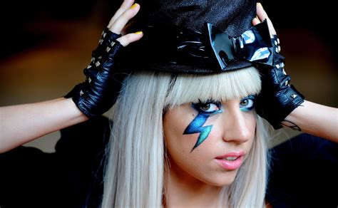 Lady Gaga's eyes - Gaga Thoughts - Gaga Daily