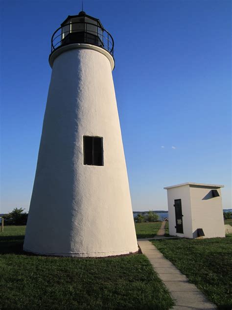 Turkey Point Lighthouse on Chesapeake Bay, Elk Neck State Park, MD ...