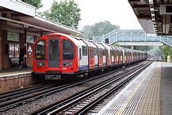 Central line - Wikipedia, the free encyclopedia