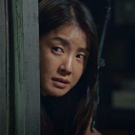 seo yi-kyung hiding behind a door , ep 9 ,sweet home in 2022 | Sweet ...