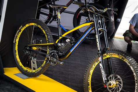 2016 Nukeproof Pulse DH Bike - 2016 Downhill Bikes at Eurobike ...