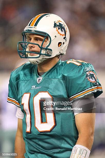 871 Chad Pennington Dolphins Stock Photos, High-Res Pictures, and ...