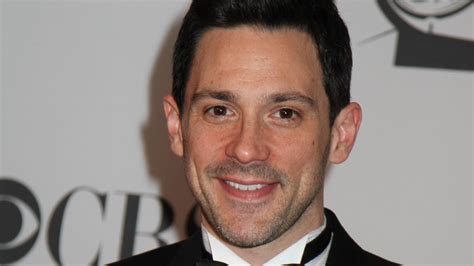 Steve Kazee: Jenna Dewan's boyfriend and baby daddy is Shameless' Gus ...