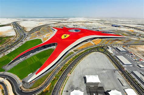 Formula Rossa no Ferrari World em Abu Dhabi | ALOHA TRAVEL