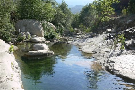 Hike in Ojai | Top 10 Ojai Hikes to Experience Before You Die - Ojai Hub