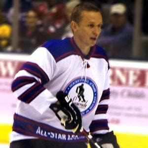 Igor Larionov - Bio, Facts, Family | Famous Birthdays