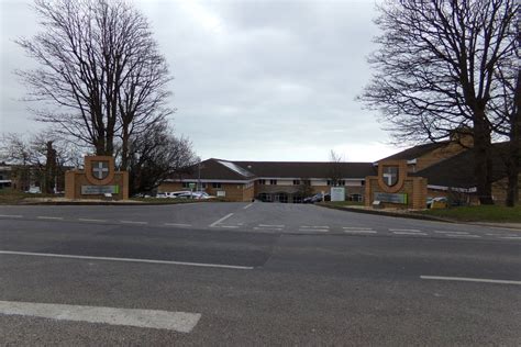 Entrance to Nuffield Health Brighton... © Geographer cc-by-sa/2.0 :: Geograph Britain and Ireland