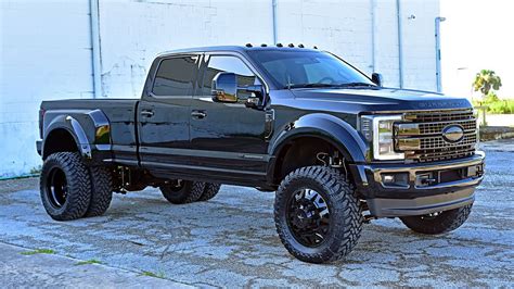 Lifted All Black Ford F-450 Looks Sinister - Ford Truck Enthusiasts Forums