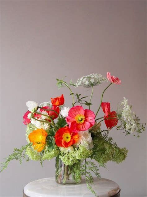 Poppy Centerpiece for Stunning Floral Arrangements