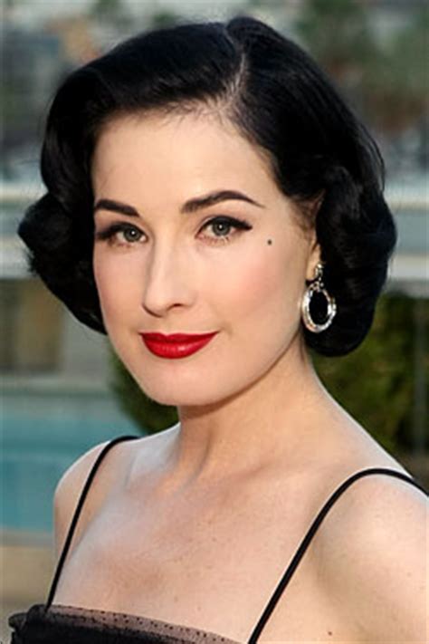 Dita Von Teese’s Beauty Mark tattoo – Celebrities Tattooed