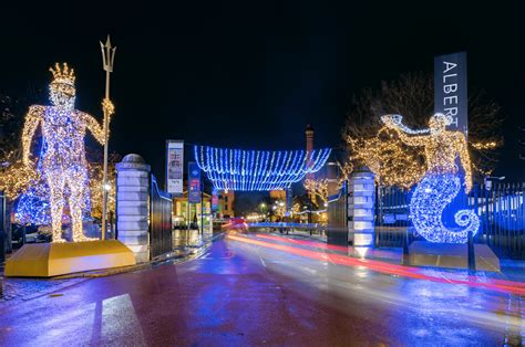 Albert Dock Light Trail Returns With Tons Of Free Activities