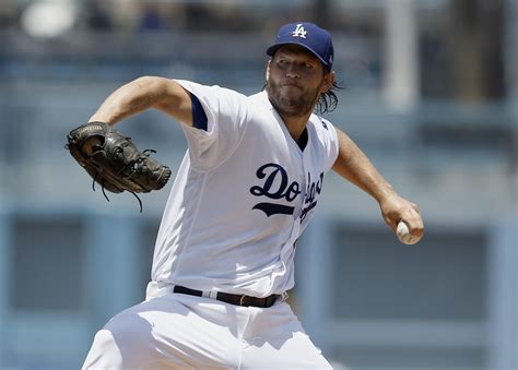 Los Angeles Dodgers starting pitcher Clayton Kershaw throws to the ...