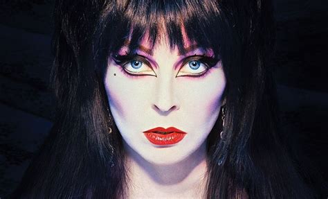 Elvira Makeup Tutorial | Legacy.teapigs.co.uk