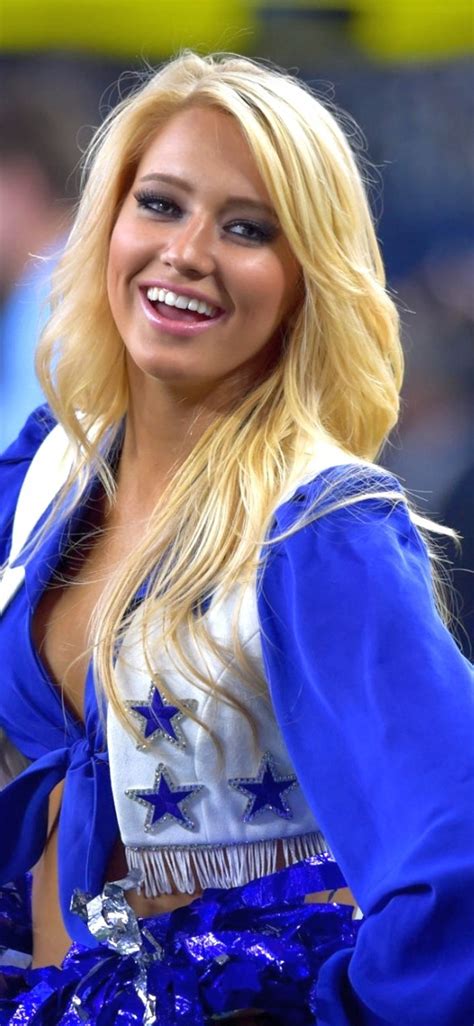Iphone Xr Dallas Cowboys Wallpaper - Dallas Cowboys Cheerleaders Iphone - 828x1792 - Download HD ...