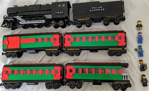 2-8-4 steam loco "Polar Express" real world MOC - with mini-figures ...