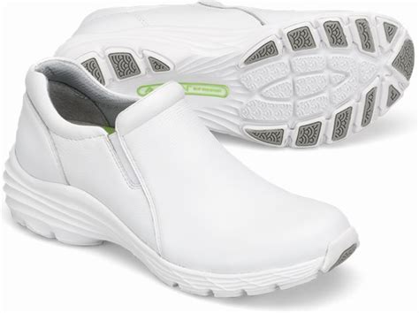 15+ Best & Comfortable Shoes for Nurses - Nightingale College