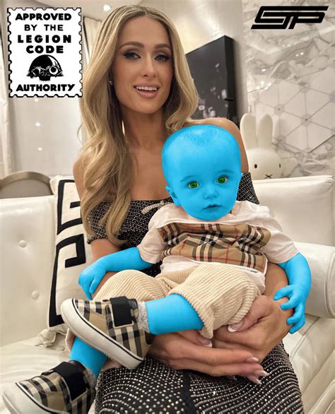 I knew that baby looked familiar. | Paris Hilton's Son's Big Head ...