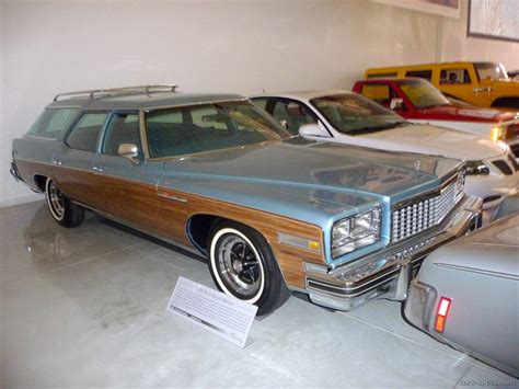 1990 Buick Estate Wagon Specifications, Pictures, Prices