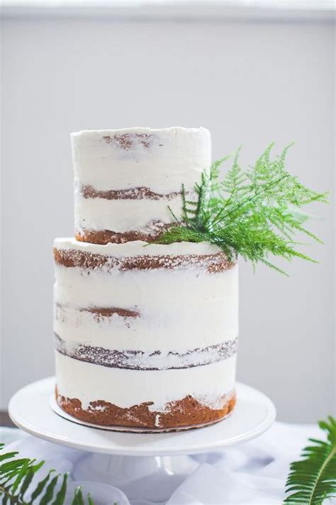 Go Green With These Wedding Cakes Decorated with Fresh Ferns