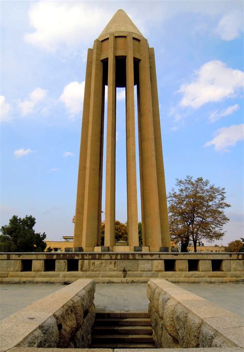 Ibn Sina tomb in Hamedan | Tomb of Ibn Sina (Avicenna), an e… | Flickr