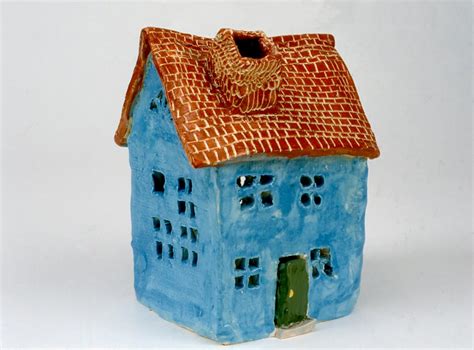 Art for Small Hands: Clay - Houses