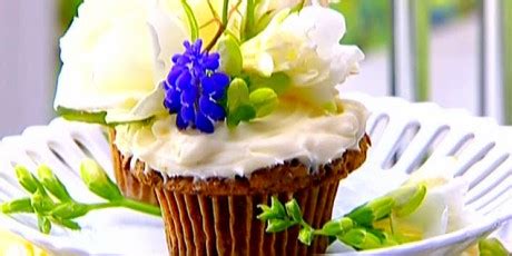 Best Carrot Cake Cupcakes Recipes | Barefoot Contessa | Food Network Canada