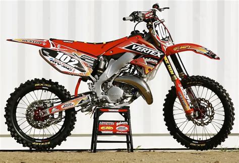 MXA SMOKE FILES: WHAT MXA DID WITH A $900 2005 HONDA CR125 | Motocross ...