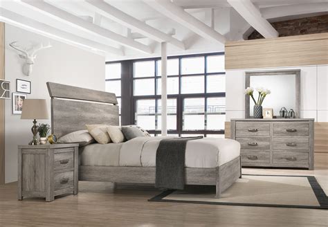 Roundhill Furniture Floren Contemporary Weathered Gray Wood Bedroom Set, Queen Panel Bed ...