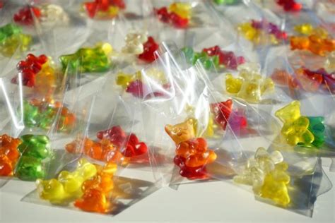 What are Cannabis Edible Gummies? Are they good for you? - Marijuana Beginners