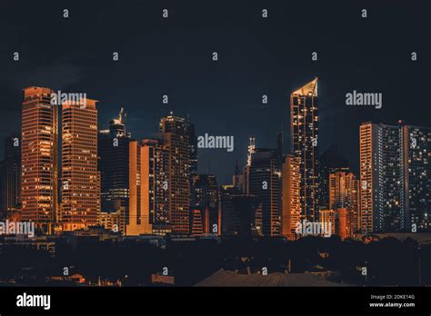 Makati city skyline hi-res stock photography and images - Alamy