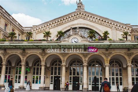 Guide to Major Train Stations in Paris