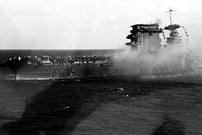 WWII sailor recalls final minutes aboard sinking aircraft carrier | News | baytownsun.com