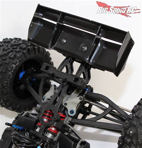 Unboxing The Traxxas E-Revo 2.0 « Big Squid RC – RC Car and Truck News, Reviews, Videos, and More!