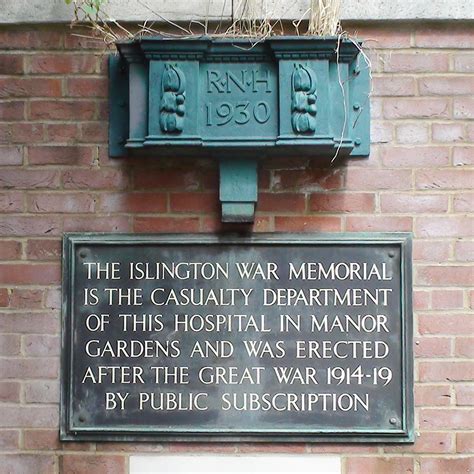 RNH - WW1 memorial plaque : London Remembers, Aiming to capture all memorials in London