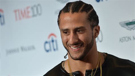 What the NFL Could Learn from Colin Kaepernick’s Reading List – Mother Jones