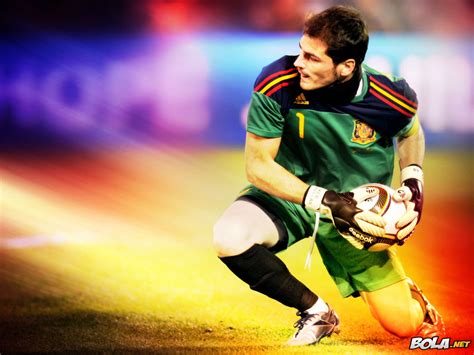 Iker Casillas - Iker Casillas Wallpaper (31373979) - Fanpop