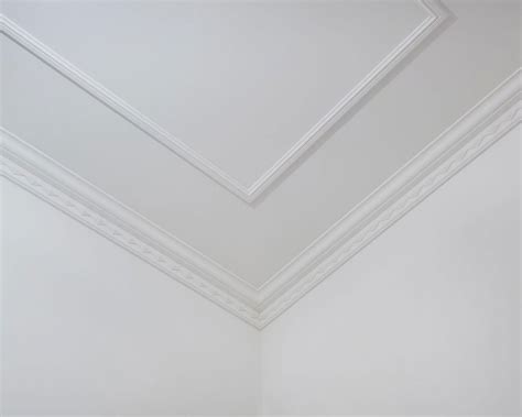 How to cut coving corners for the perfect fit | Homes & Gardens