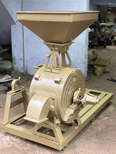 18 Inch Flour Mill Machine at Rs 55000/unit | Atta Chakki, Flour Mill Machine, आटा चक्की, पिठाची ...