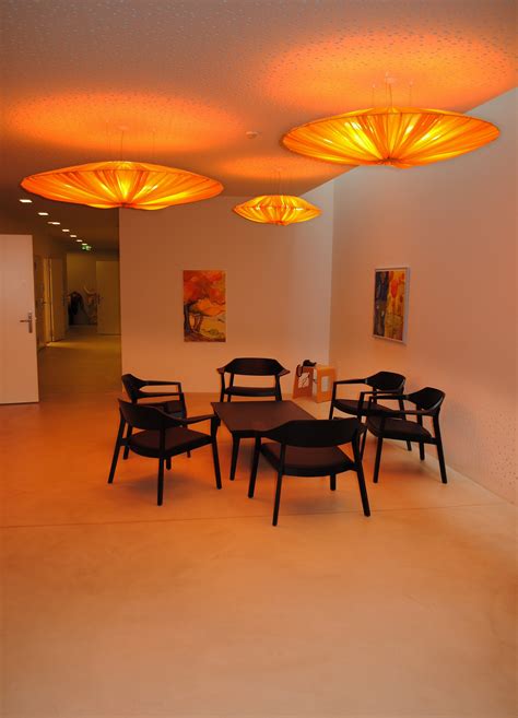Fotos gratis : mesa, ligero, madera, piso, naranja, color, habitación, iluminación, diseño de ...