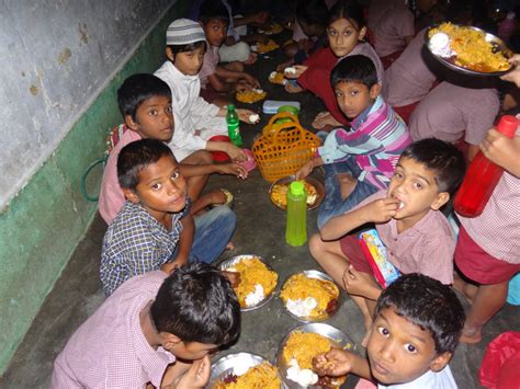 Support for Mid-day Meal to 85 working children - GlobalGiving