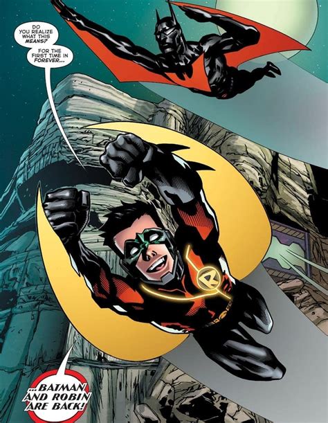 'Batman Beyond' Robin Costume Debuts for First Time