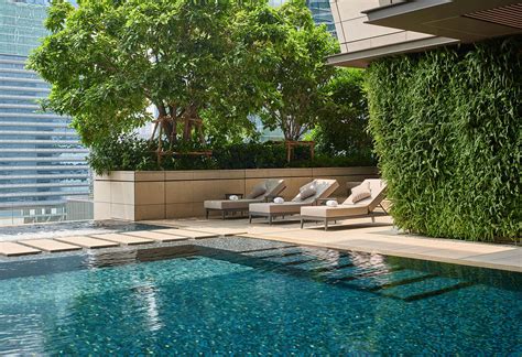 Bangkok Hotel Pool | Luxury Bangkok Hotel with Pool | Rosewood