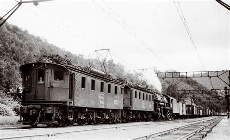 Boston & Maine transition-era, freight train photo gallery ...