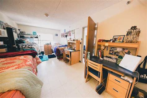 Residence Halls and Living-Learning Communities | SUNY Geneseo