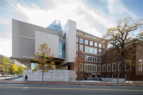 Harvard Art Museums, Revamped and Reopened - The New York Times