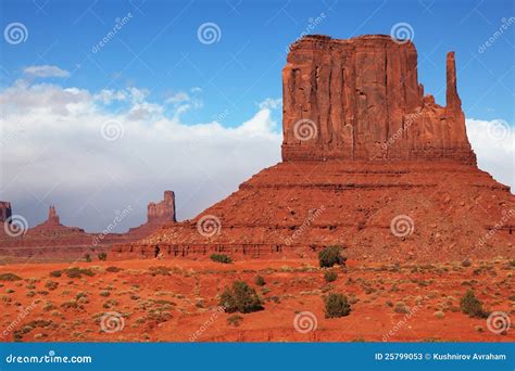 Navajo Reservation in the U.S Stock Image - Image of wilderness, navajo ...