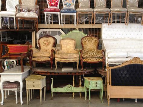 How to Find the Best Vintage Furniture Shops in Your Neighbourhood - TORLYS Blog