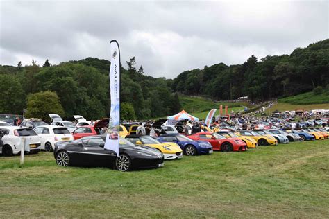 Car Clubs - Supercar Fest | the Runway