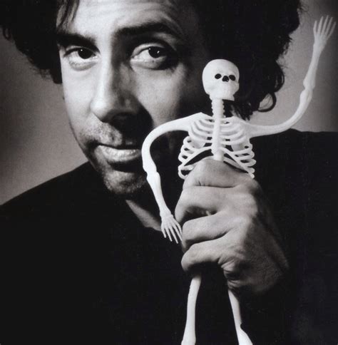 Um pouco mais do diretor: Tim Burton - DVD, sofá e pipoca